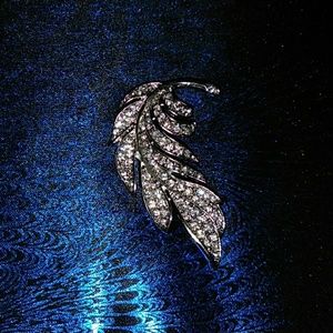 Vintage Rhinestone Leaf Brooch